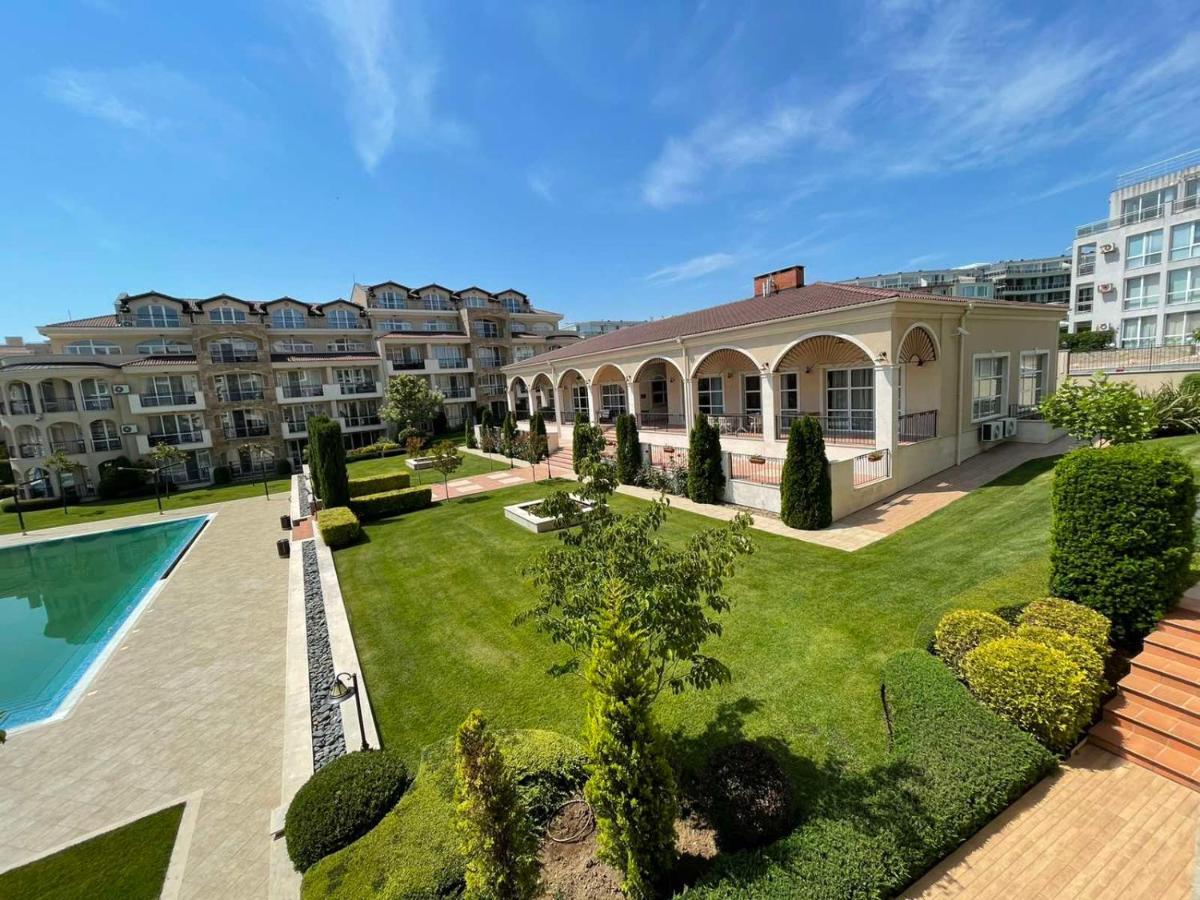 Provence Deluxe Apartment In Atia Resort Csernomorec Kültér fotó